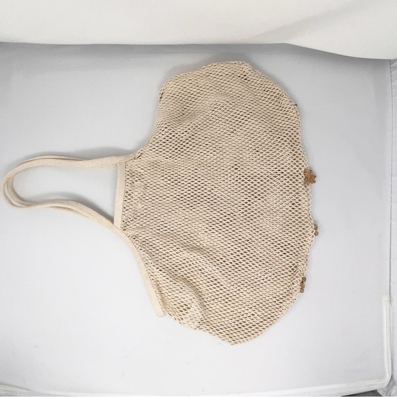 Urban outfitters- Knit bag with flowers never used - Picture 6 of 10